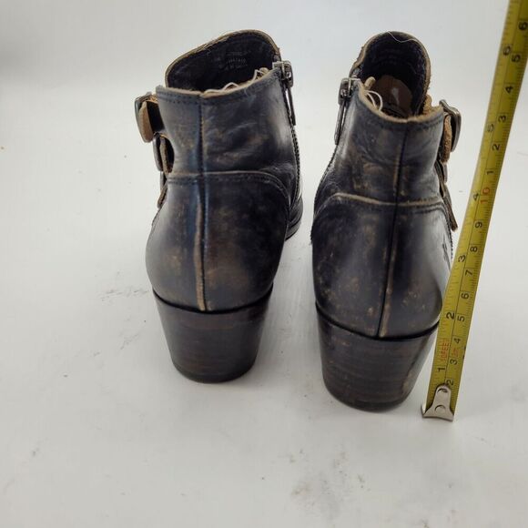 Frye Womens Ray Belted Bootie Ankle Boot Black Distressed Pointed Toe 6.5M - Picture 7 of 10